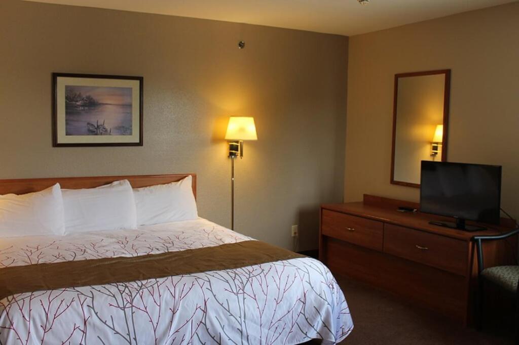 Edmore Inn Extérieur photo