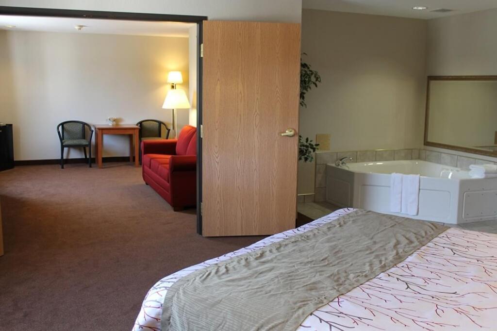 Edmore Inn Extérieur photo