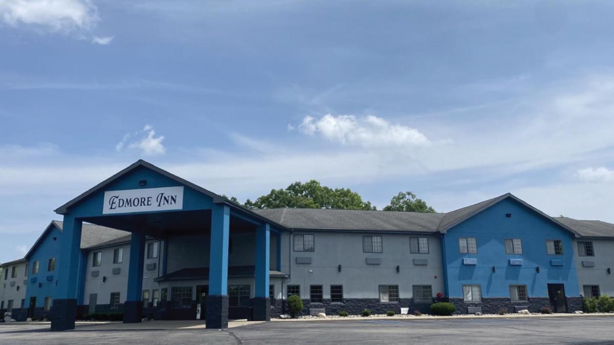 Edmore Inn Extérieur photo
